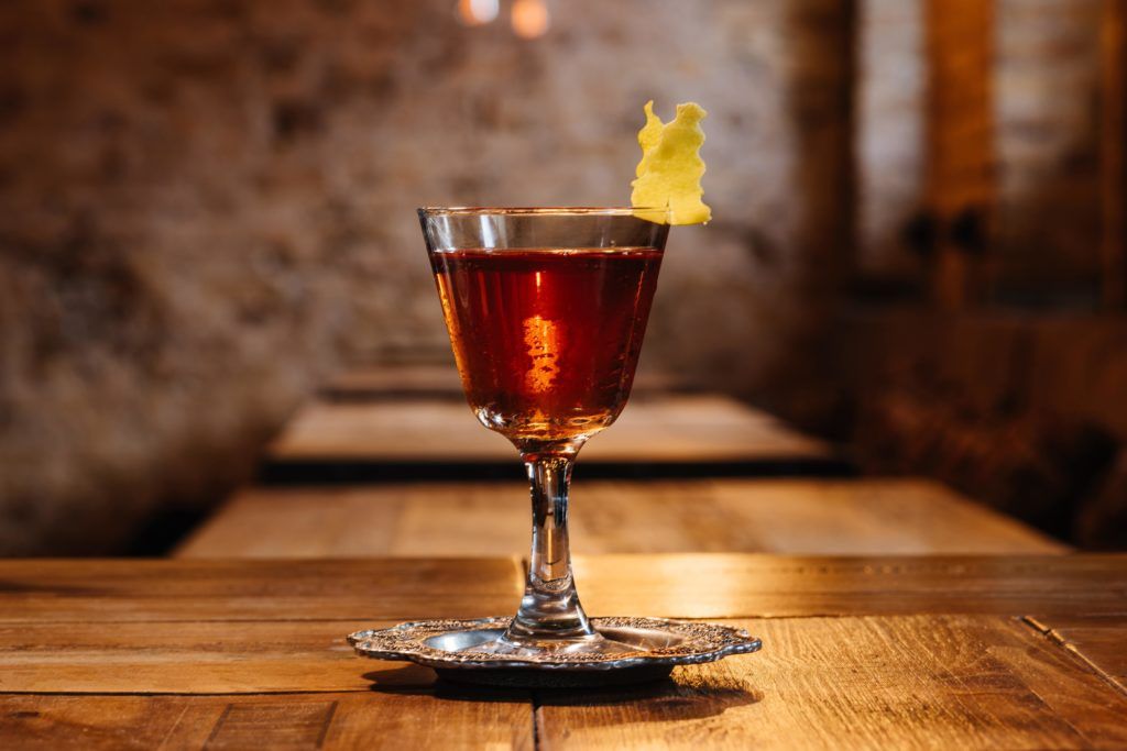 Take a sip of history with these 10 delicious retro cocktail recipes