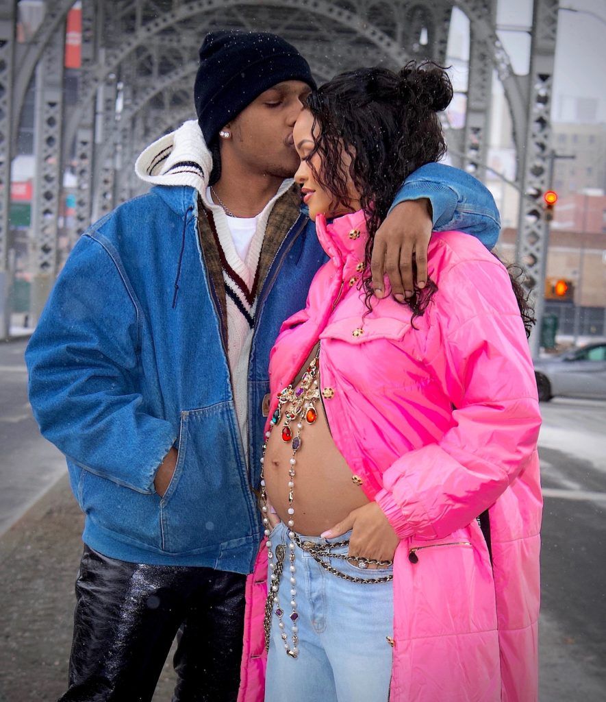 Take notes from Rihanna’s flawless maternity style!