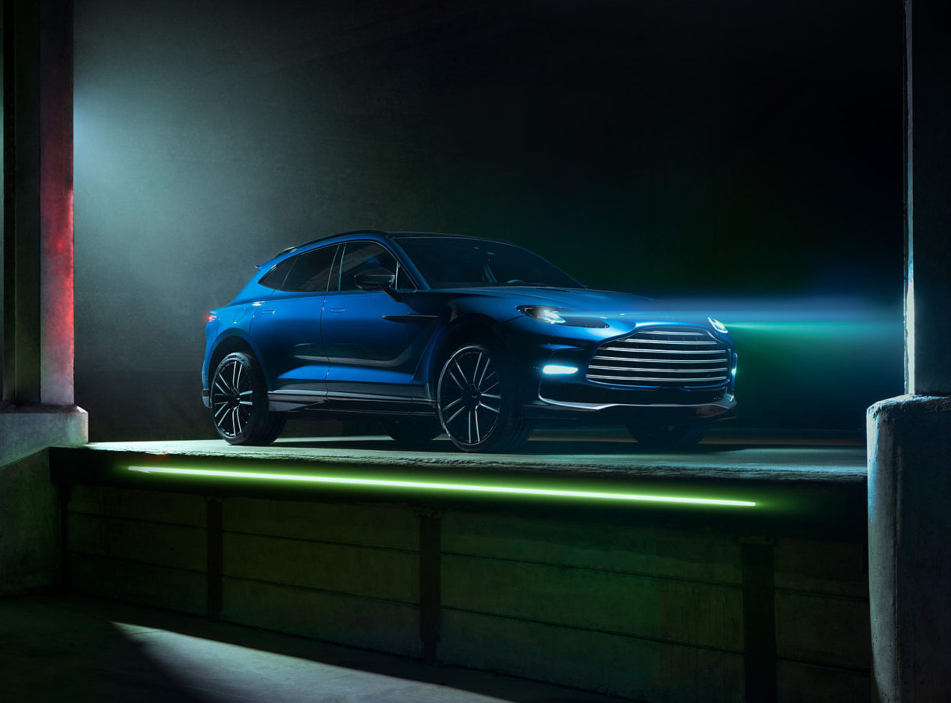 Aston Martin's 2023 DBX 707 is the world's most powerful luxury SUV