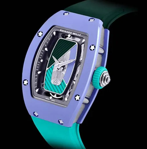 Make sure your date reaches on time with these V-day gift watches