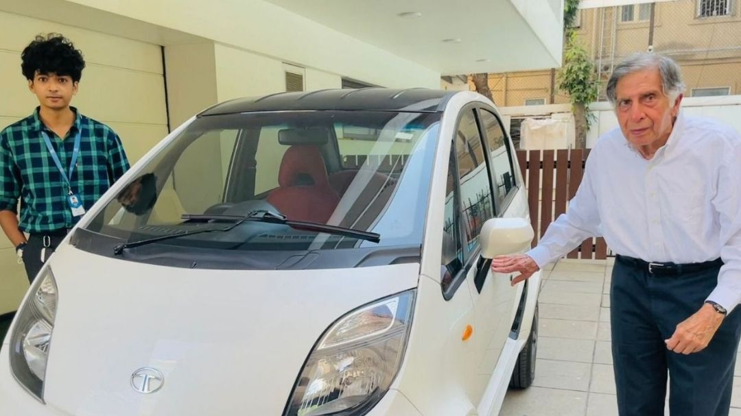 Ratan Tata posing with his brand new 72V electric Nano is too cute to handle
