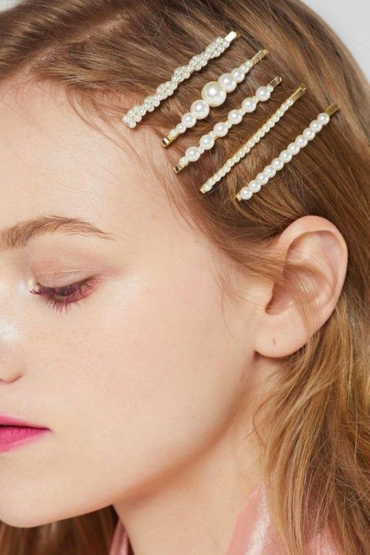 How to Style Your Hair Everyday- Trending Hair Accessories | Hairaddictz