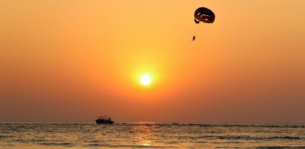 Parasailing destinations in India every adrenaline junkie must visit