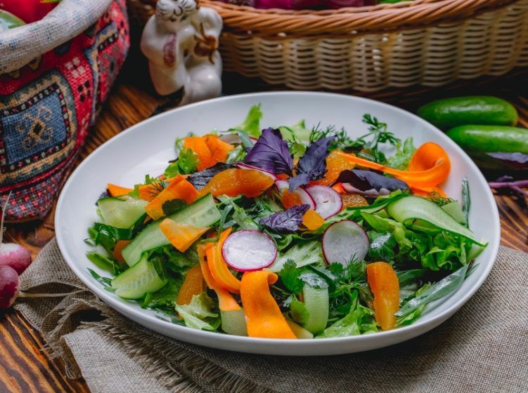 Simple, healthy and refreshing salads you can make at home this season