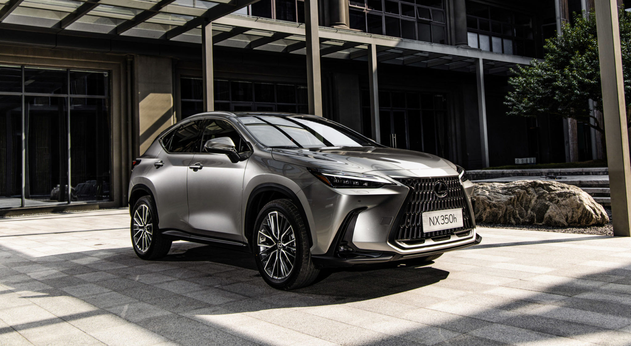 LSA Reviews: The Lexus NX 350h - Ergonomic genius and nifty hybrid