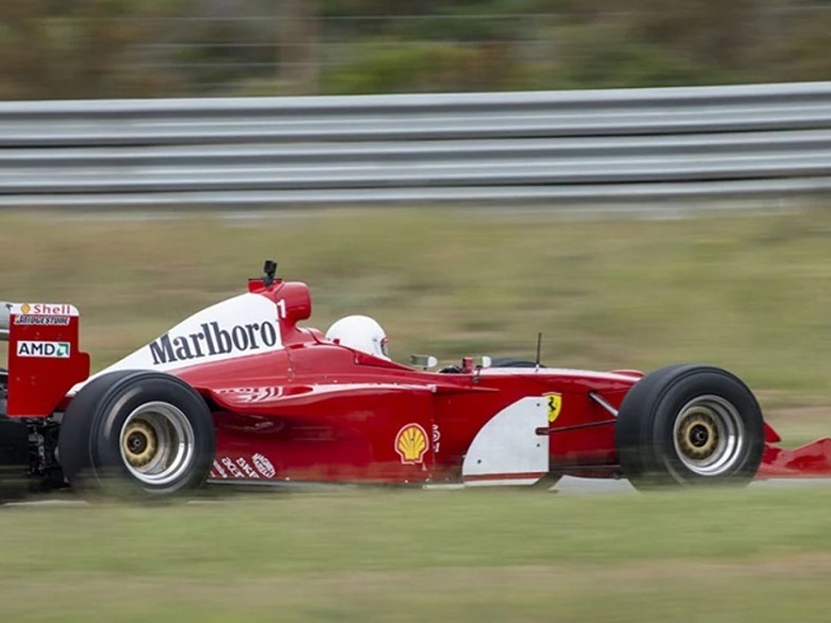 5 places in the world where you can drive a Formula 1 car like a pro