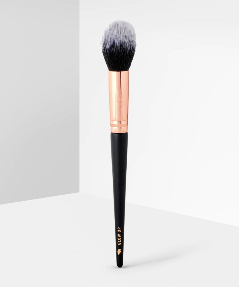 Beauty Bay Rose Gold Glam Glow Up Highlighter Brush