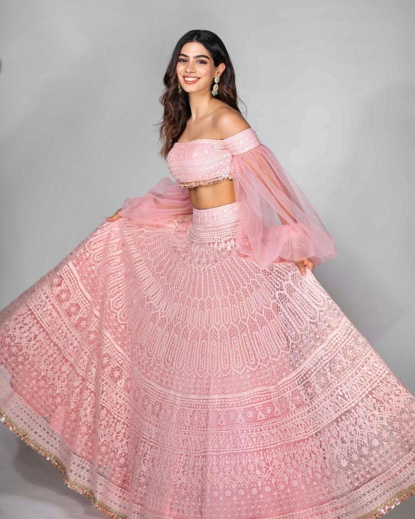 Top Manish Malhotra Outfits Spotted On Bollywood Celebrities! | Pakistani  bridal dresses, Bridal lehenga, Bollywood celebrities