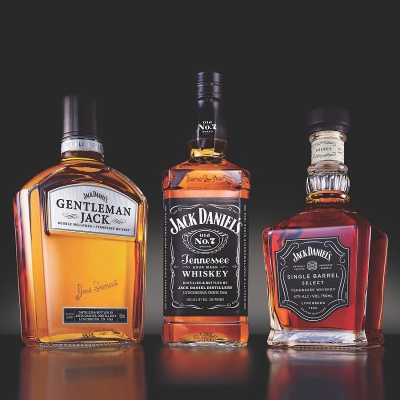What is the difference between Whisky and whiskey? We have the answer