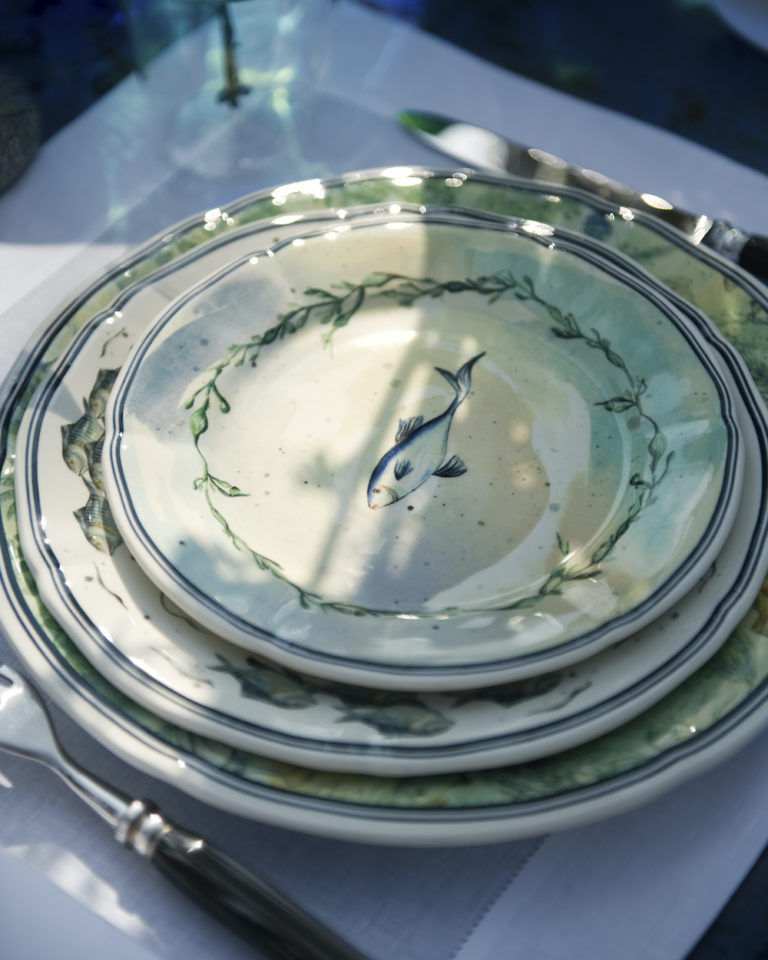 Dior Maison launches a new tableware line called the Aquarius Collection