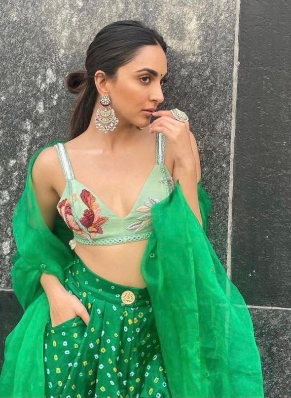 Chic and classy Kiara Advani's Indo-western wardrobe is worth the hype