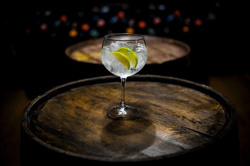 Gin and tonic cocktail