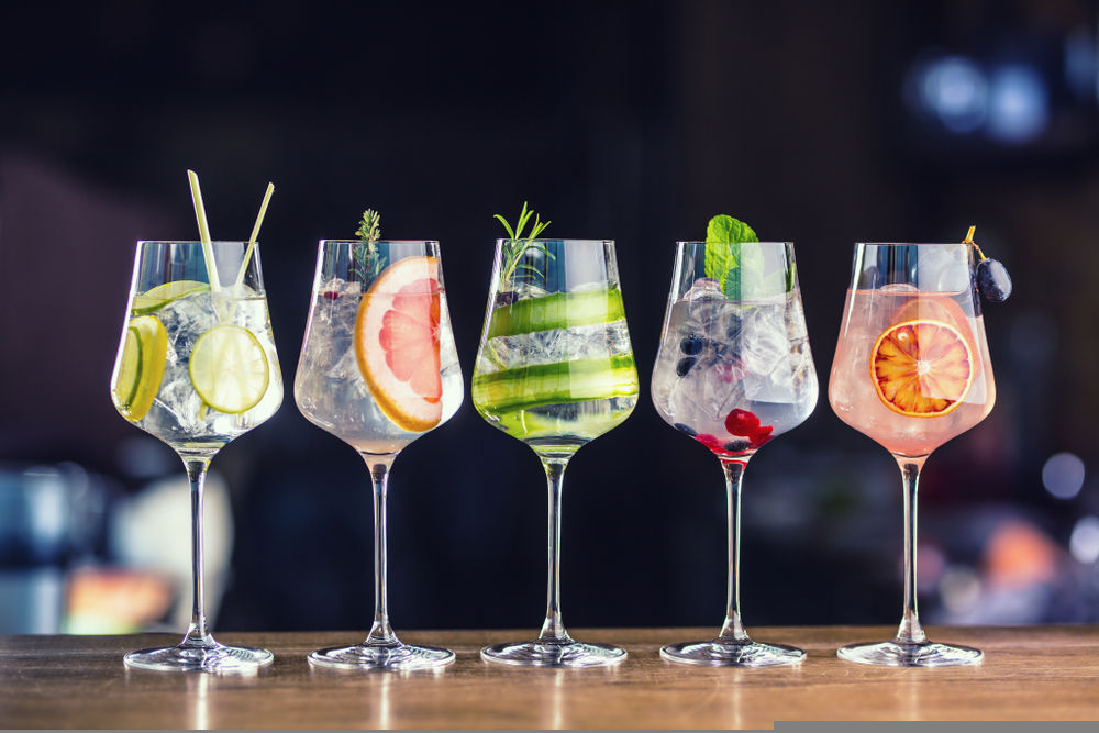 World Gin Day: Famous mixologists share favourite gin brands for their bestselling cocktails, plus recipes