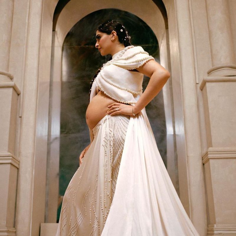 Cakes and customised details: A look at Sonam Kapoor’s chic baby shower