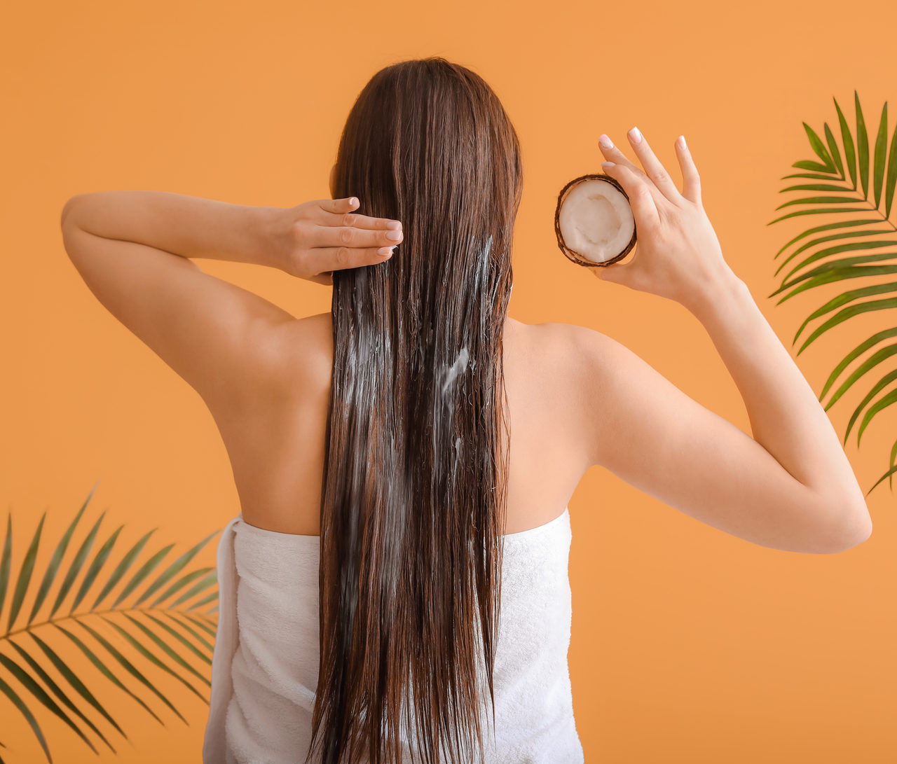 На какие волосы наносить кокосовое масло на чистые или грязные волосы