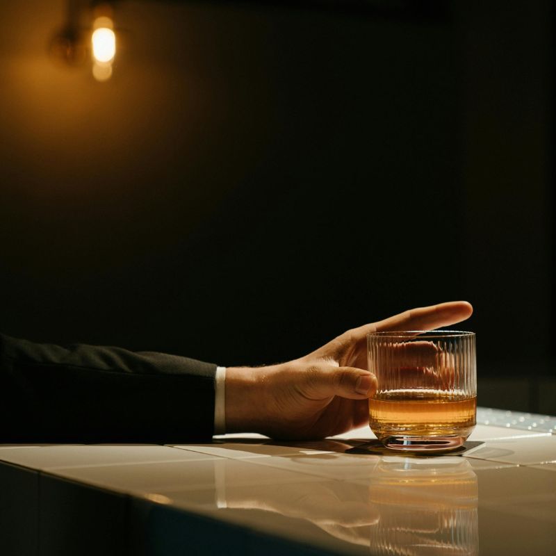 Bourbon to blended: Best bottles of whisky under INR 2000 in India for your bar