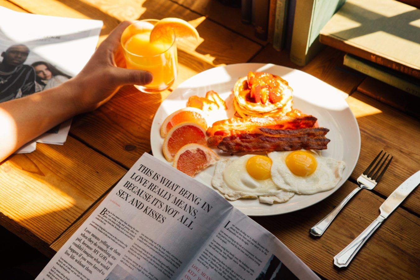 The best time to eat breakfast for weight loss, according to science