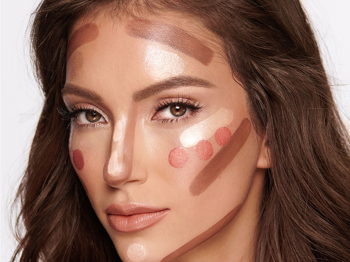 Contouring Makeup for a Round Face
