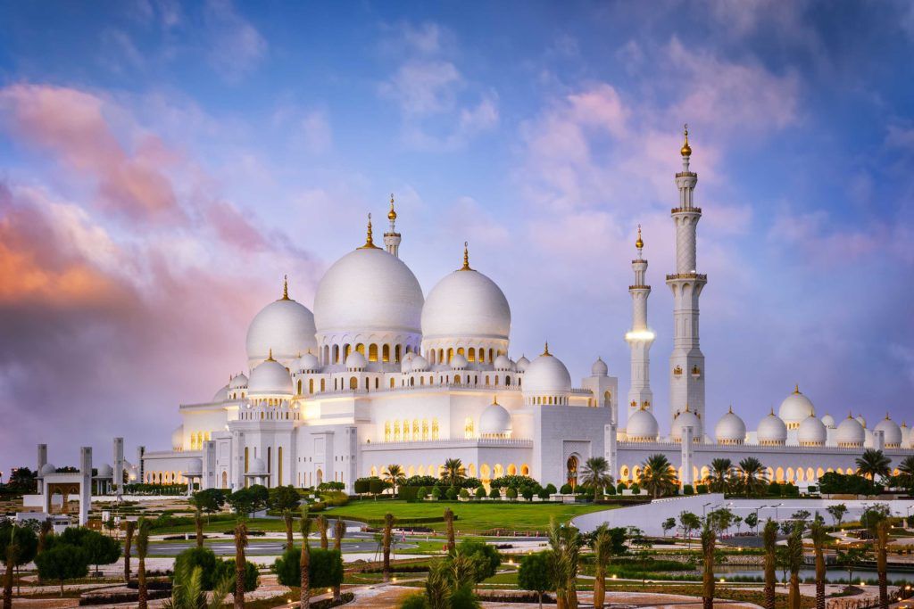 Yas Island and Abu Dhabi, UAE: 5 wonders you need to witness