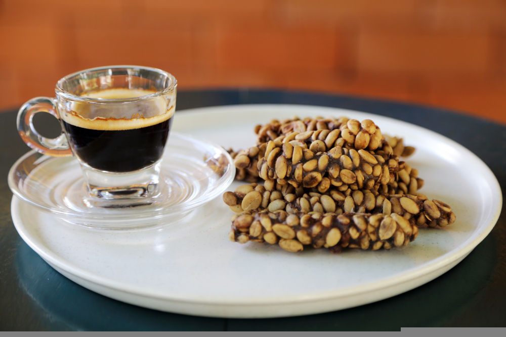 Why Is It Expensive Kopi Luwak Costs Rs 50 000 Per Kg   Shutterstock 1140428774 