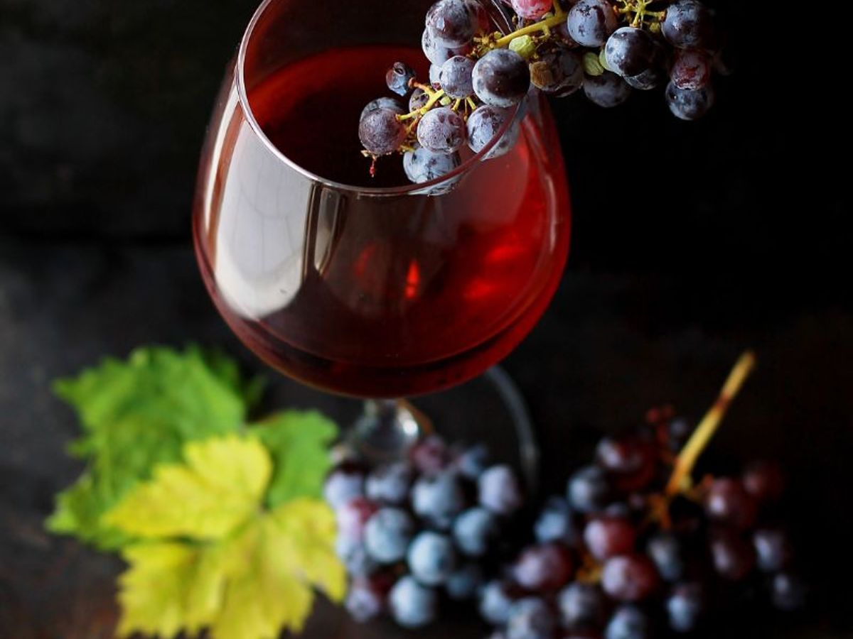 Sober sips: Non-alcoholic wines in India to swirl at your next soiree