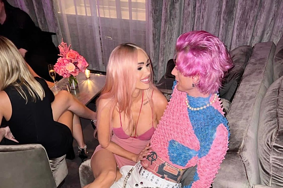 Barbiecore: what if we dyed our hair pink like Dua Lipa, Megan Fox or Joey  King this summer?