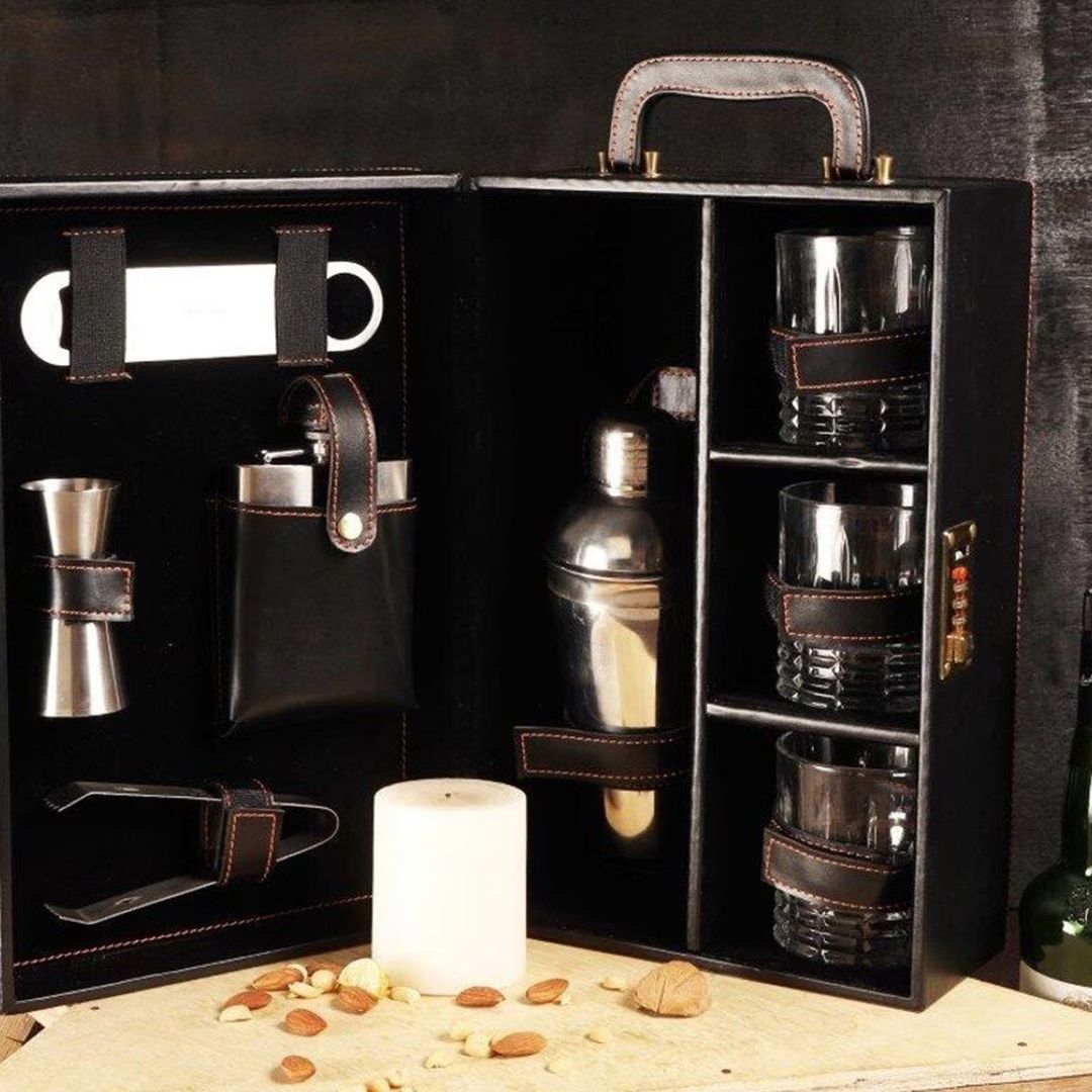 bar accessories for friendship day gift