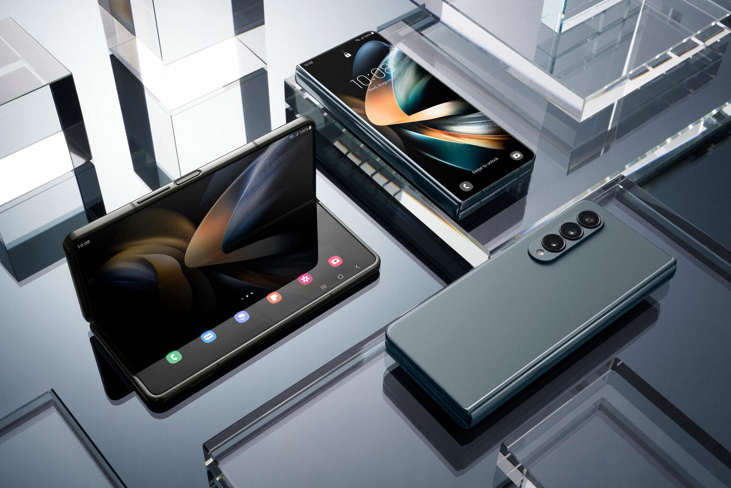 Samsung debuts the Galaxy Z Fold4 and Z Flip4: Mind-bendingly brilliant