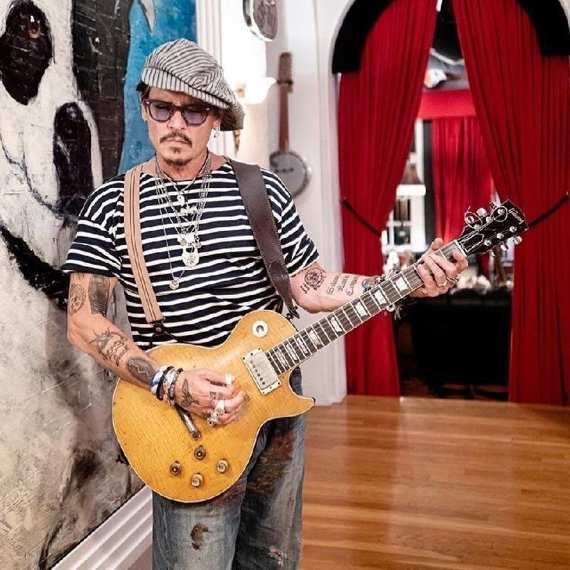 Johnny Depp set to direct first film in 25 years with Al Pacino as co-producer