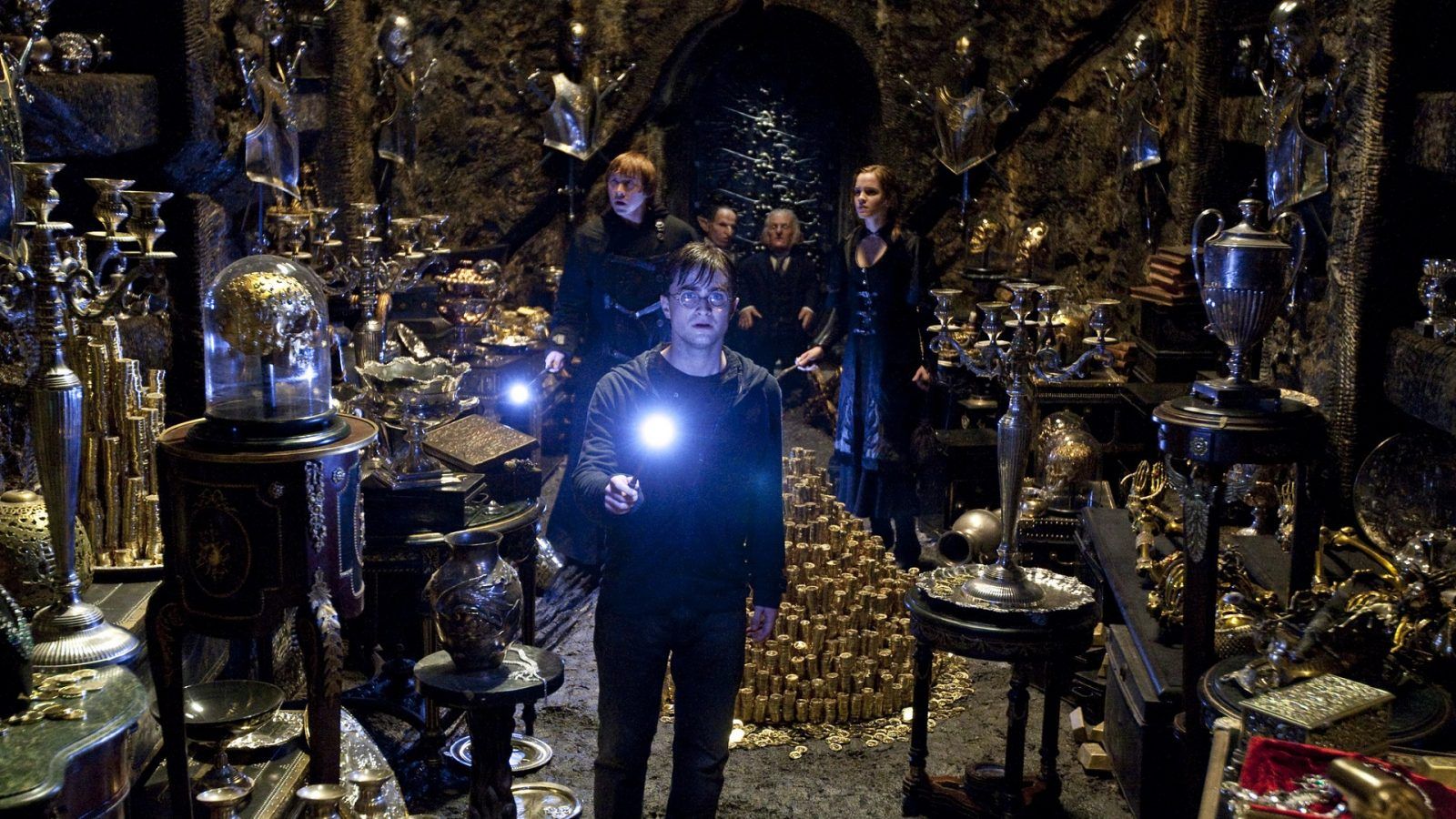 Harry Potter Movies in Order: How to Watch Chronologically or By Release  Date