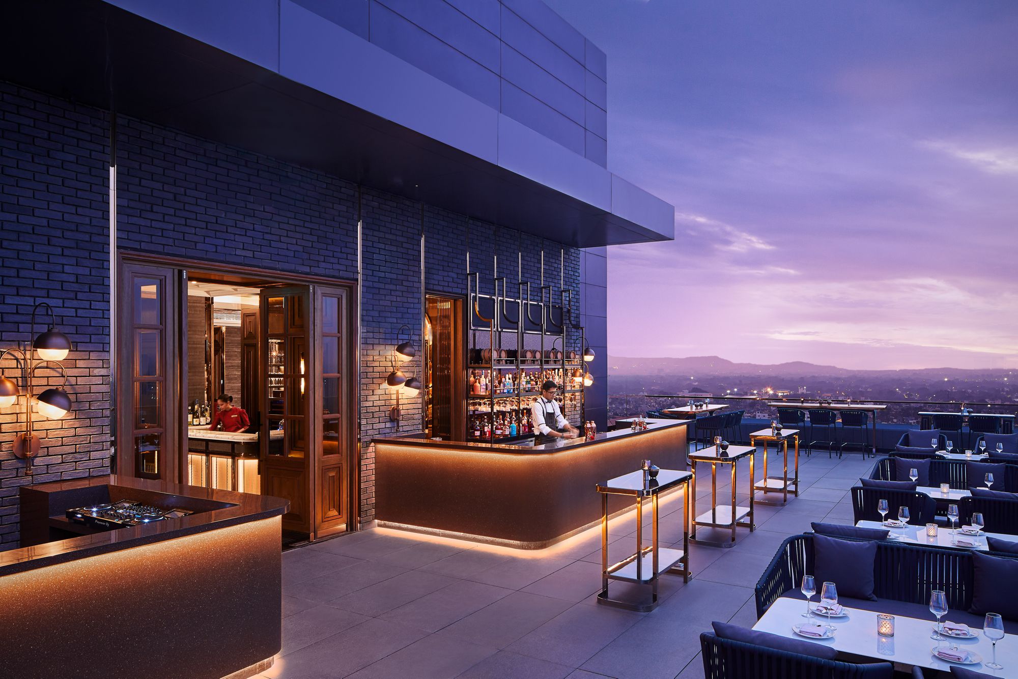  LSAEATS Best Rooftop Bars In India And Their Best Cocktails