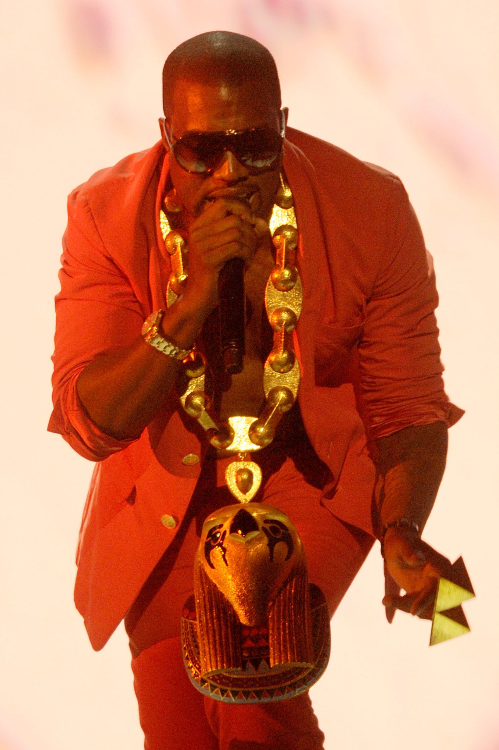 Ye wearing the Horus chain and Pyramid ring