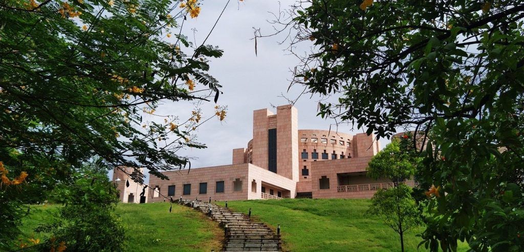 Most beautiful college campuses in India that you would like to visit