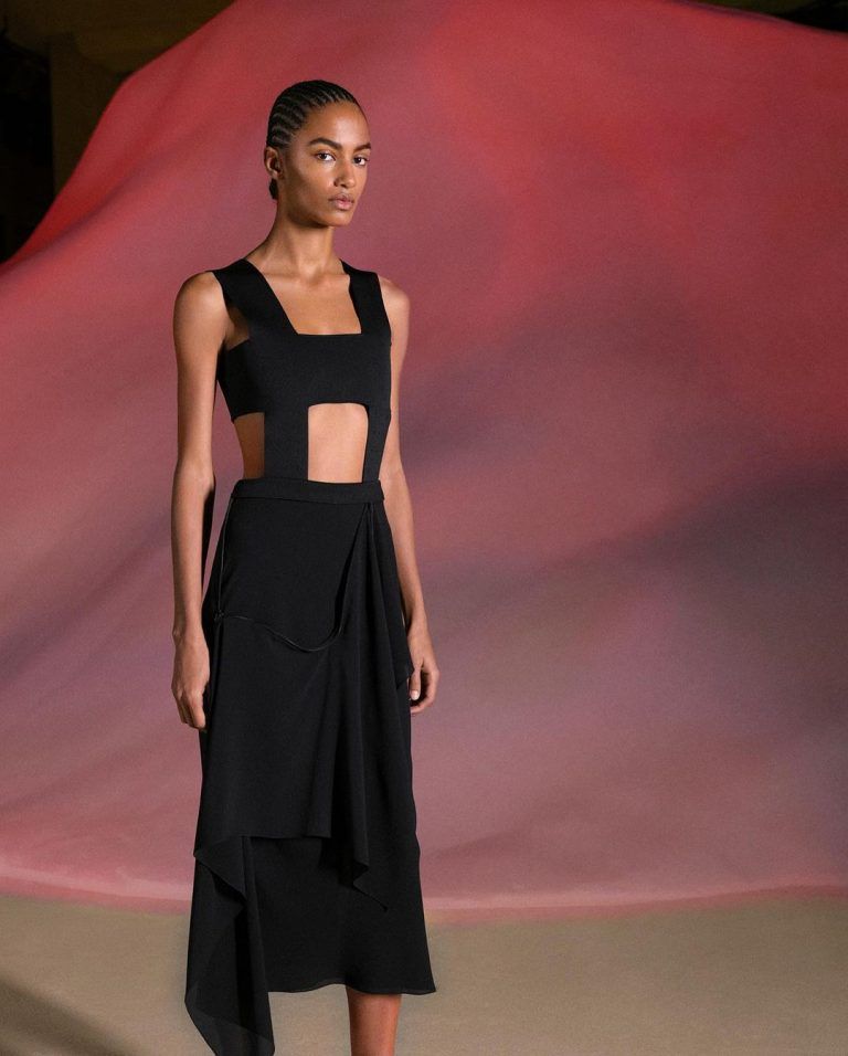 Minimalism is the mood for Hermès Spring/Summer 23 collection