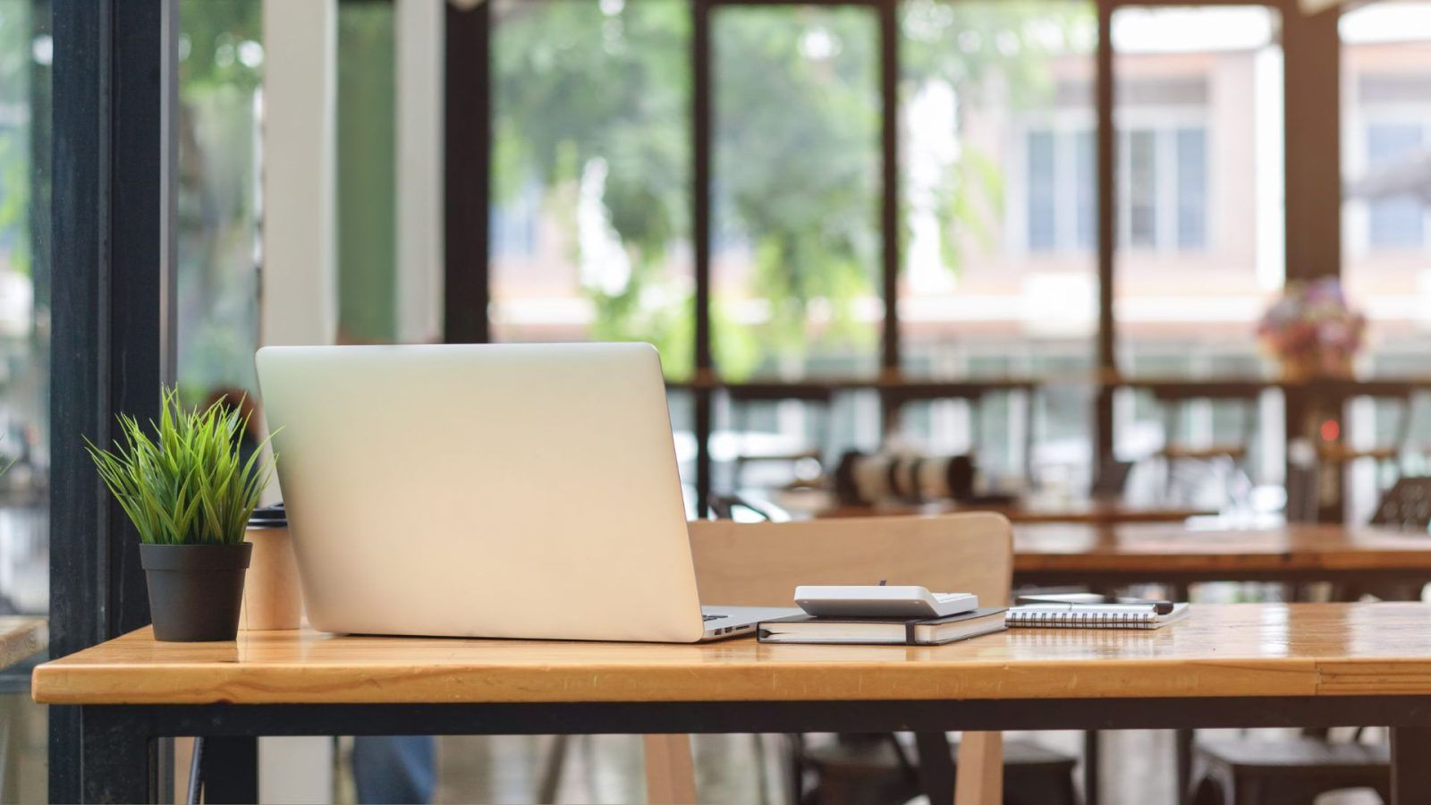 Work Cafes In Bangalore That Serve Best Brews Ideal Space And Ambiance work-cafes-in-bangalore-that-serve-best-brews-ideal-space-and-ambiance