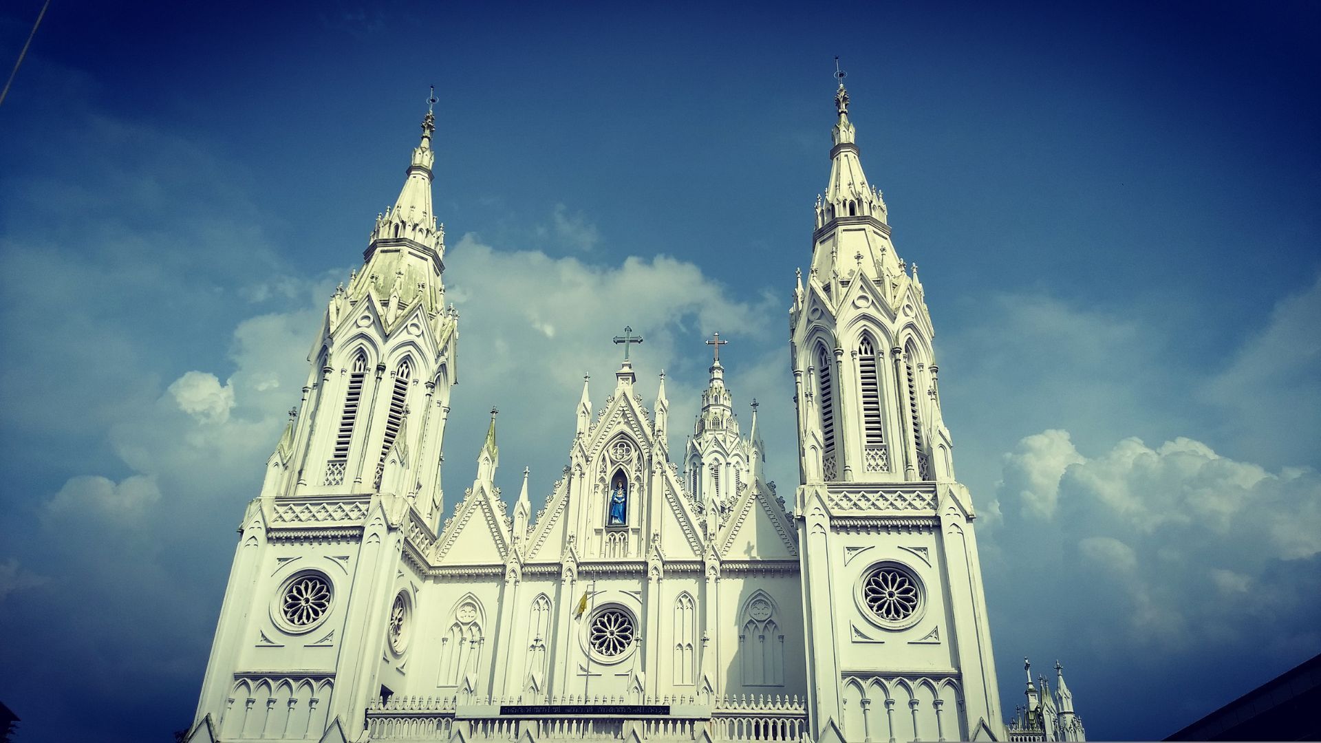 famous churches in India