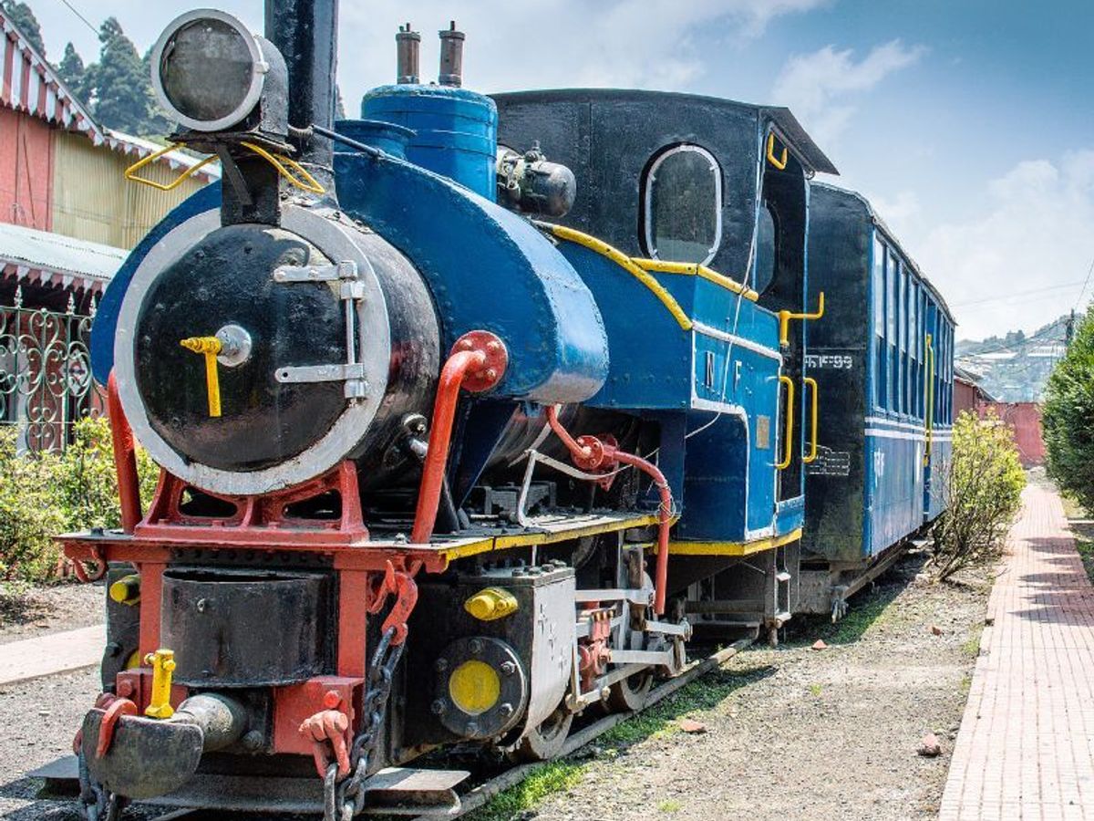 Darjeeling toy train store station