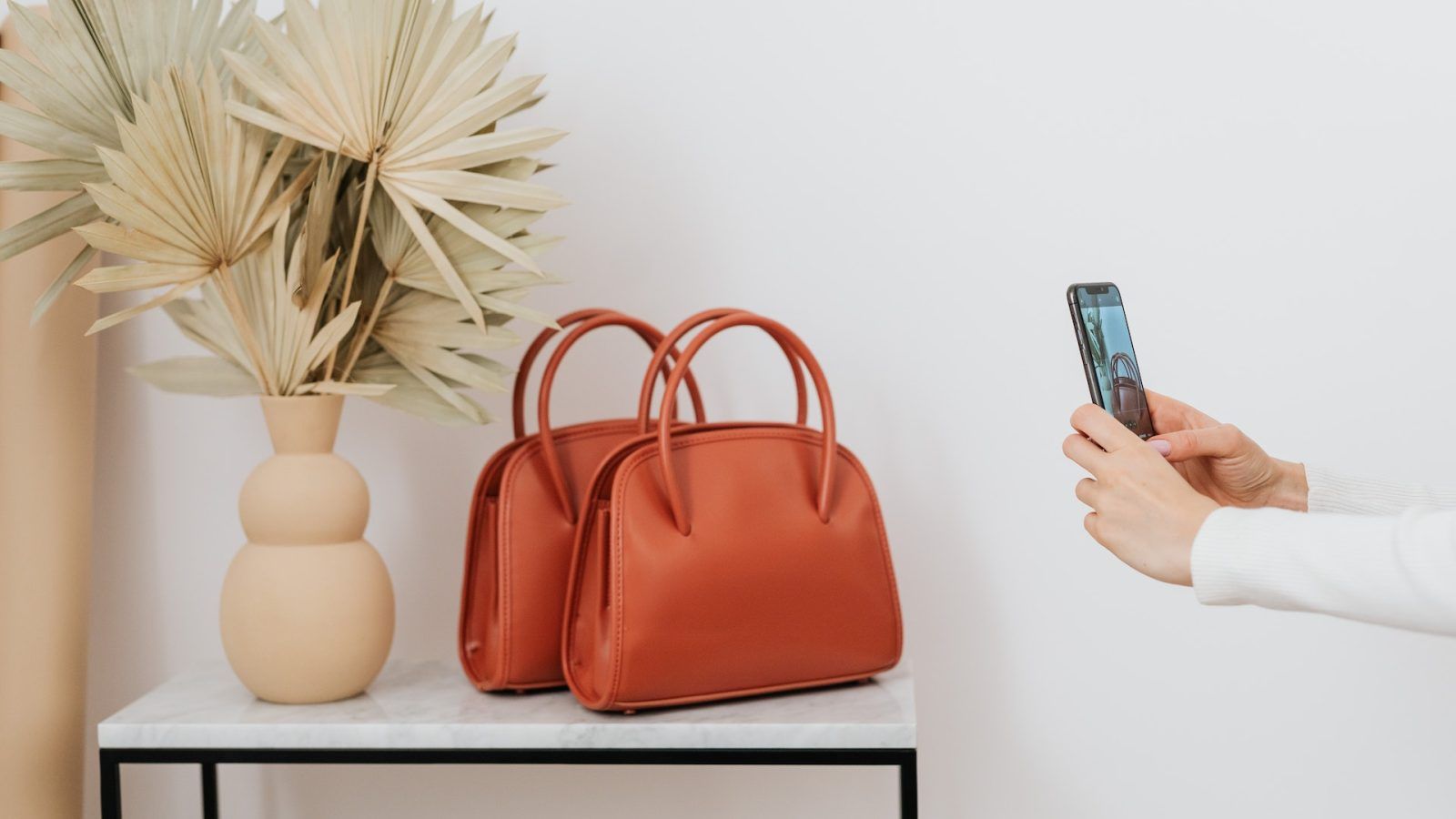 Trendy bags for women to flaunt with élan