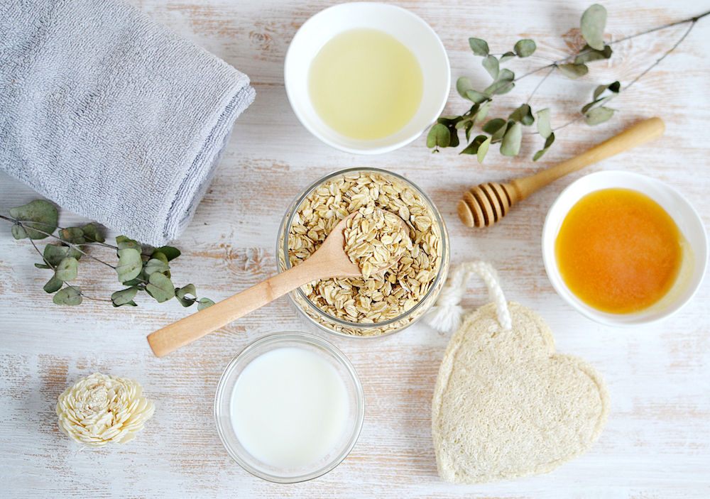 You oat to try it! Oatmeal for skin is the new talk of the skincare town