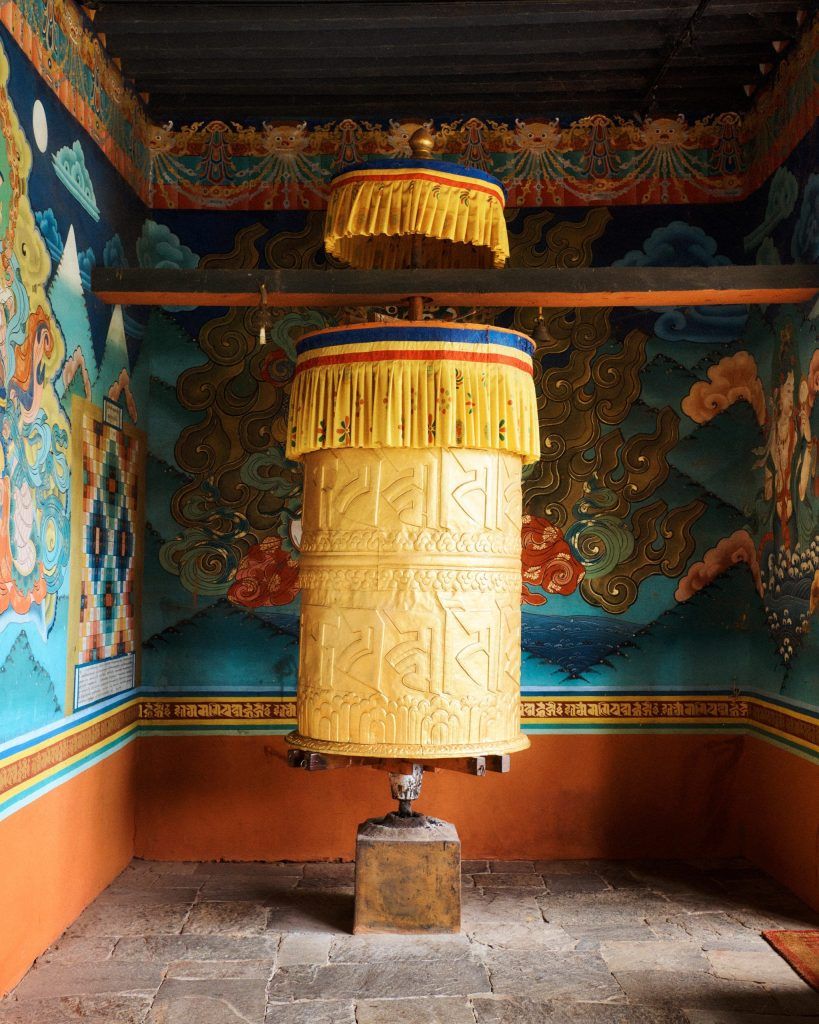 Review Bhutan: bhutan travel review temples