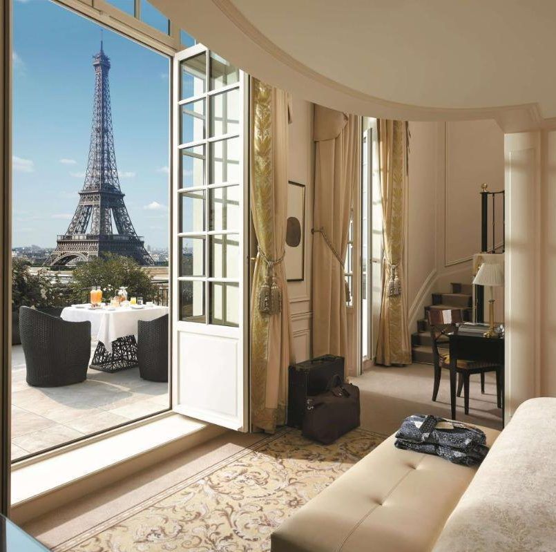 Bonjour! Most romantic luxury hotels to book in Paris right now
