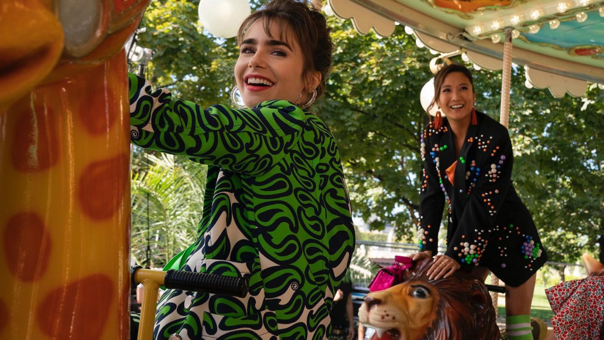 Emily in Paris' Costume Designer on Her Favorite Season 3 Looks and Taking  Inspiration in Lily Collins' Bangs