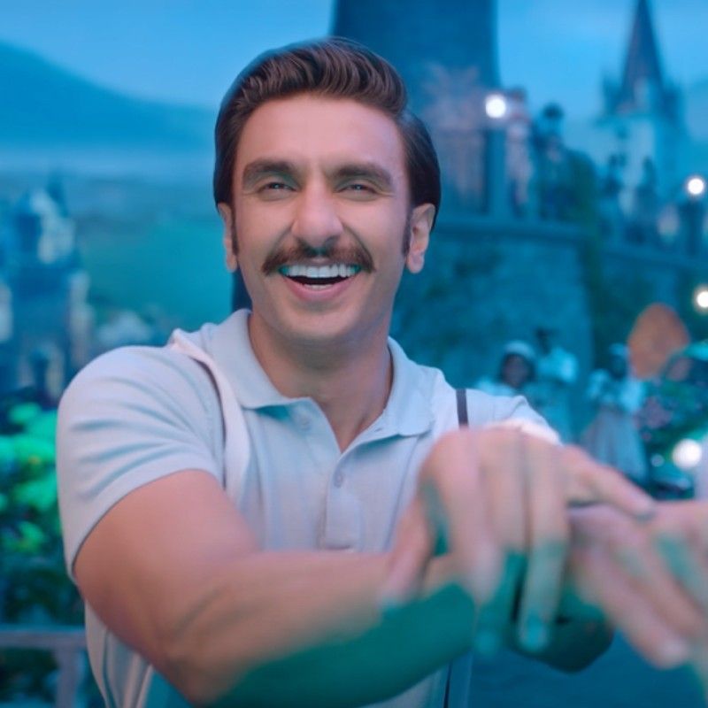 Ranveer Singh takes you to the 60s with Cirkus song ‘Aashiqui’