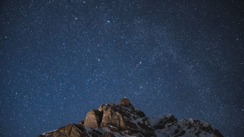 Capricorn - Go stargazing in Ladakh