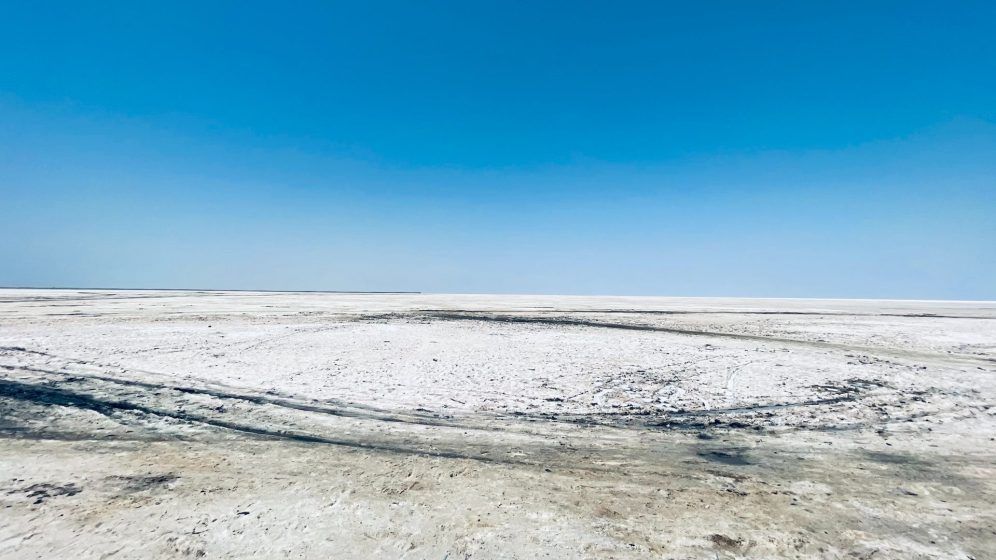 Rann of Kutch, Gujarat - Bonneville Salt Flats, Utah, the USA