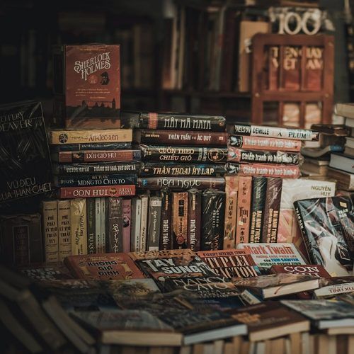 The 15 Must Read Fantasy Books of All Time!