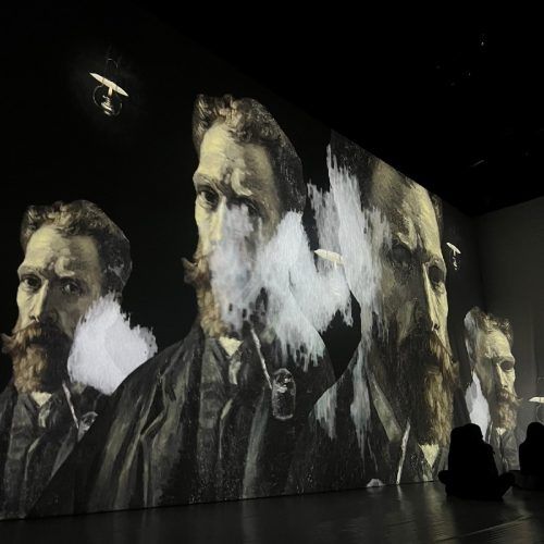 It&#8217;s a starry night in Mumbai with Van Gogh 360° immersive exhibition
