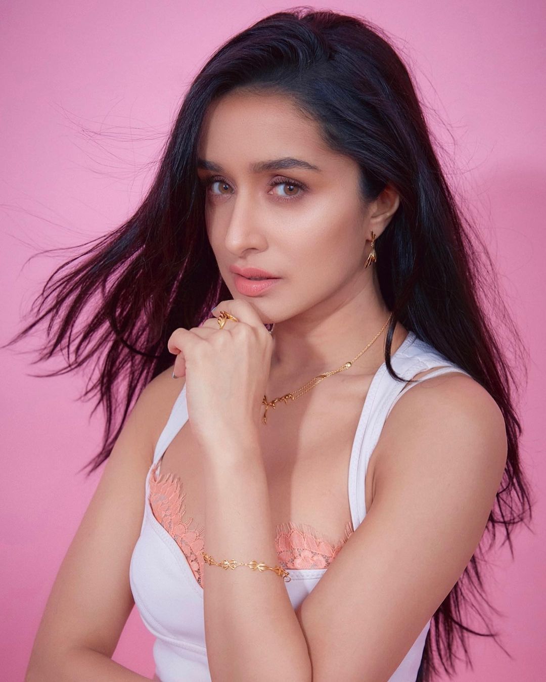 Shraddha Kapoor lets us in on her beauty secrets!