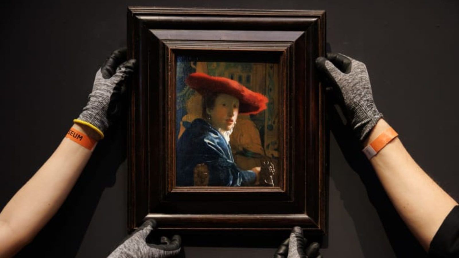 Rijksmuseum Is Hosting The Biggest Showcase Of Vermeer Paintings   Girl With A Red Hat Vermeer 1600x900 