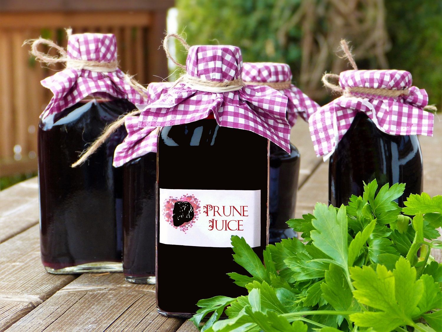 Here's how to prevent bone loss by eating prunes